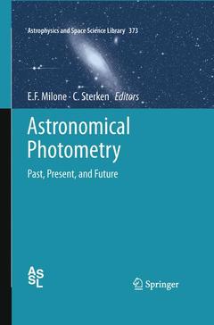 Couverture de l’ouvrage Astronomical Photometry