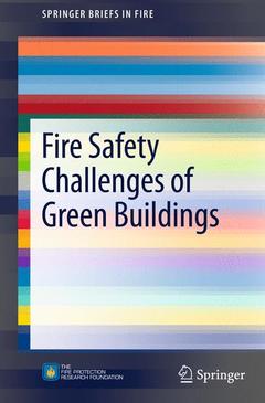 Couverture de l’ouvrage Fire Safety Challenges of Green Buildings