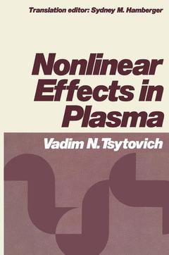 Couverture de l’ouvrage Nonlinear Effects in Plasma