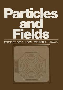 Couverture de l’ouvrage Particles and Fields