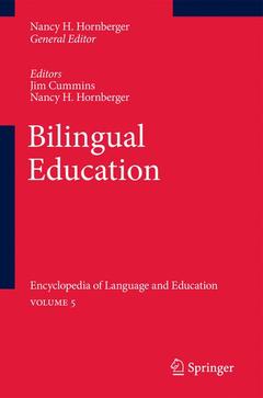 Couverture de l’ouvrage Bilingual Education