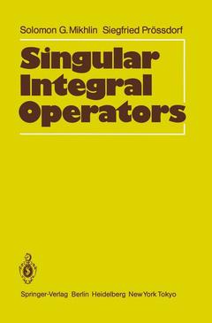 Couverture de l’ouvrage Singular Integral Operators