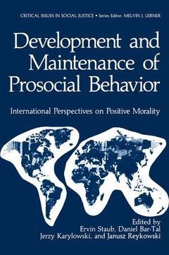 Couverture de l’ouvrage Development and Maintenance of Prosocial Behavior