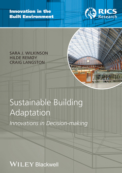 Couverture de l’ouvrage Sustainable Building Adaptation