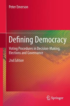 Couverture de l’ouvrage Defining Democracy