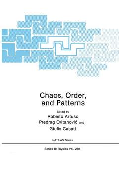 Couverture de l’ouvrage Chaos, Order, and Patterns