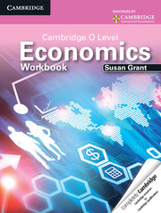 Couverture de l’ouvrage Cambridge O Level Economics Workbook