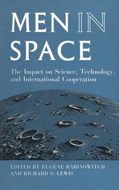 Couverture de l’ouvrage Men in Space