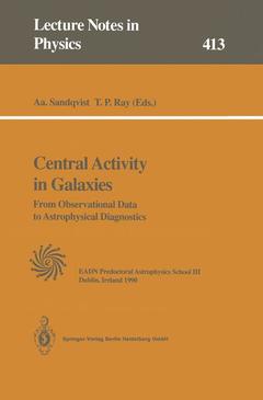 Couverture de l’ouvrage Central Activity in Galaxies