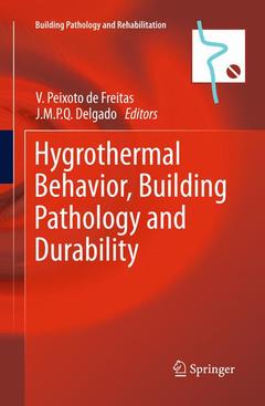 Couverture de l’ouvrage Hygrothermal Behavior, Building Pathology and Durability
