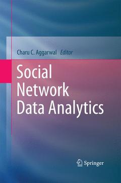 Couverture de l’ouvrage Social Network Data Analytics