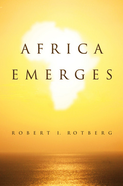 Couverture de l’ouvrage Africa Emerges