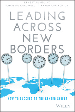 Couverture de l’ouvrage Leading Across New Borders