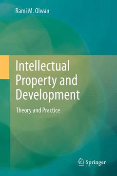 Couverture de l’ouvrage Intellectual Property and Development