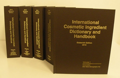 Couverture de l’ouvrage International Cosmetic Ingredient Dictionary & Handbook (5 volume set)