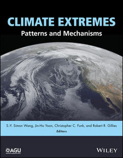 Couverture de l’ouvrage Climate Extremes