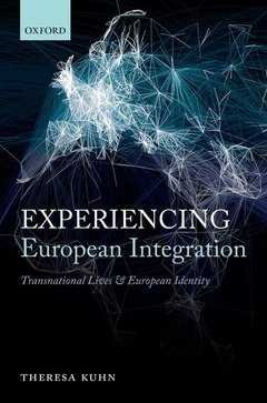 Couverture de l’ouvrage Experiencing European Integration