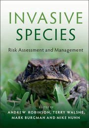 Couverture de l’ouvrage Invasive Species