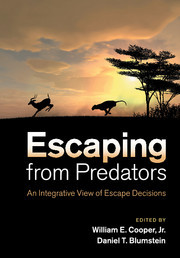 Couverture de l’ouvrage Escaping From Predators