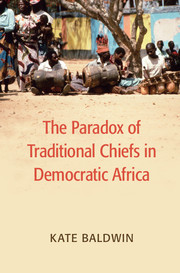 Couverture de l’ouvrage The Paradox of Traditional Chiefs in Democratic Africa