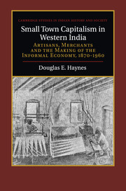 Couverture de l’ouvrage Small Town Capitalism in Western India