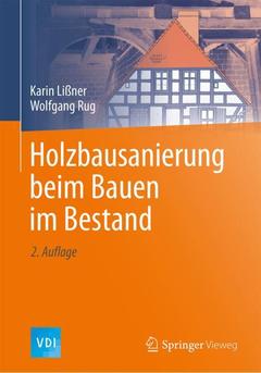 Couverture de l’ouvrage Holzbausanierung beim Bauen im Bestand