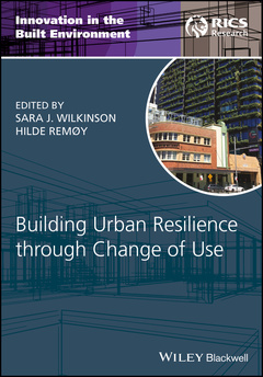 Couverture de l’ouvrage Building Urban Resilience through Change of Use