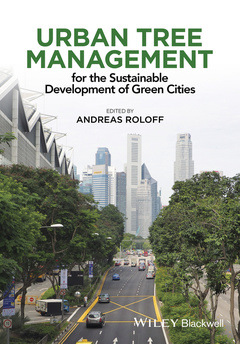 Couverture de l’ouvrage Urban Tree Management