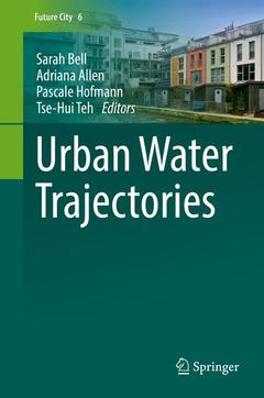 Couverture de l’ouvrage Urban Water Trajectories