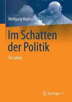 Couverture de l’ouvrage Im Schatten der Politik