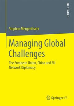 Couverture de l’ouvrage Managing Global Challenges