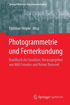 Couverture de l’ouvrage Photogrammetrie und Fernerkundung