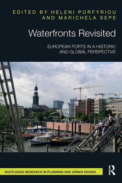Couverture de l’ouvrage Waterfronts Revisited
