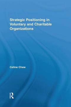 Couverture de l’ouvrage Strategic Positioning in Voluntary and Charitable Organizations