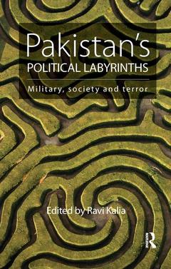 Couverture de l’ouvrage Pakistan’s Political Labyrinths