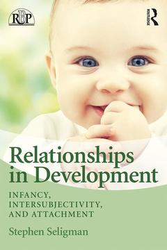 Couverture de l’ouvrage Relationships in Development