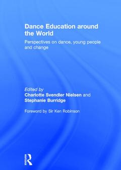 Couverture de l’ouvrage Dance Education around the World