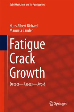 Couverture de l’ouvrage Fatigue Crack Growth