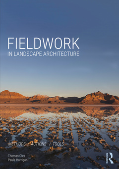 Couverture de l’ouvrage Fieldwork in Landscape Architecture