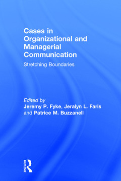 Couverture de l’ouvrage Stretching Boundaries: Cases in Organizational and Managerial Communication