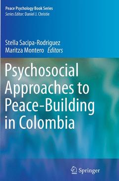 Couverture de l’ouvrage Psychosocial Approaches to Peace-Building in Colombia