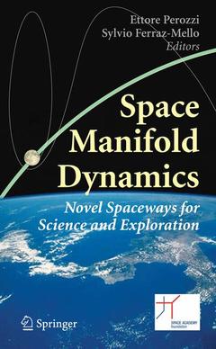 Couverture de l’ouvrage Space Manifold Dynamics