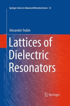 Couverture de l’ouvrage Lattices of Dielectric Resonators