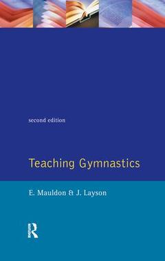 Couverture de l’ouvrage Teaching Gymnastics