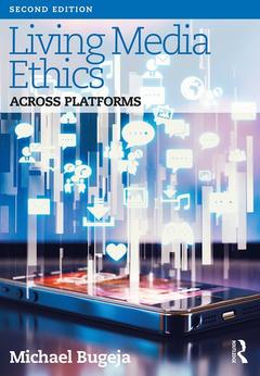 Couverture de l’ouvrage Living Media Ethics