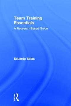 Couverture de l’ouvrage Team Training Essentials