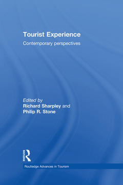 Couverture de l’ouvrage Tourist Experience