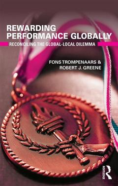 Couverture de l’ouvrage Rewarding Performance Globally