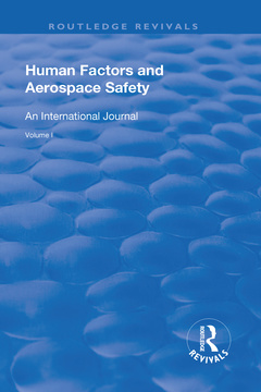 Couverture de l’ouvrage Human Factors and Aerospace Safety