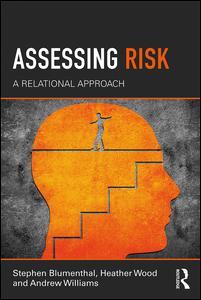 Couverture de l’ouvrage Assessing Risk